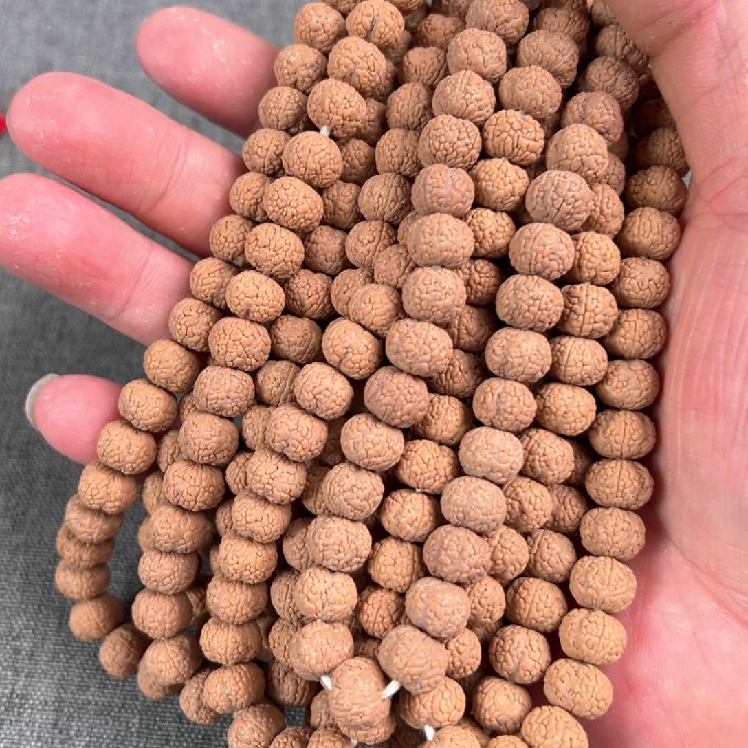 金刚菩提吊坠四瓣龙鳞王手持