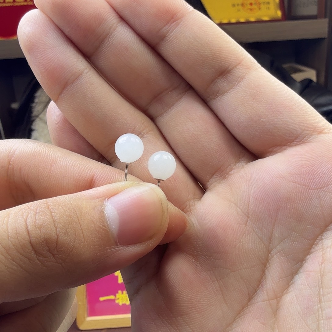 和田玉银S925镶嵌耳饰