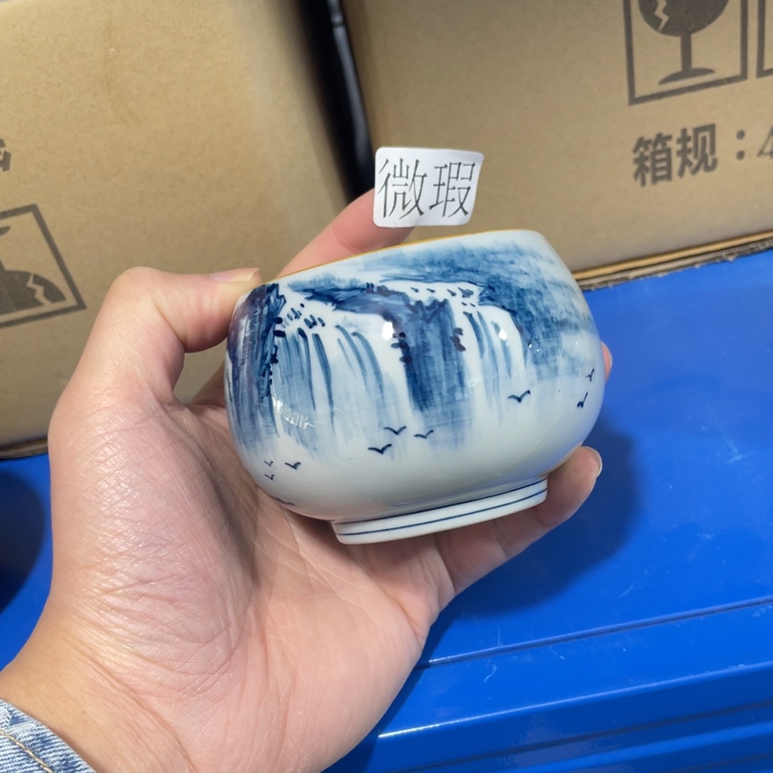 釉下手绘茶具微瑕