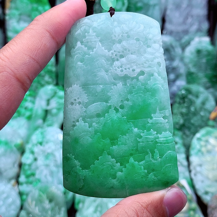 翡翠吊坠(不含链)未镶嵌