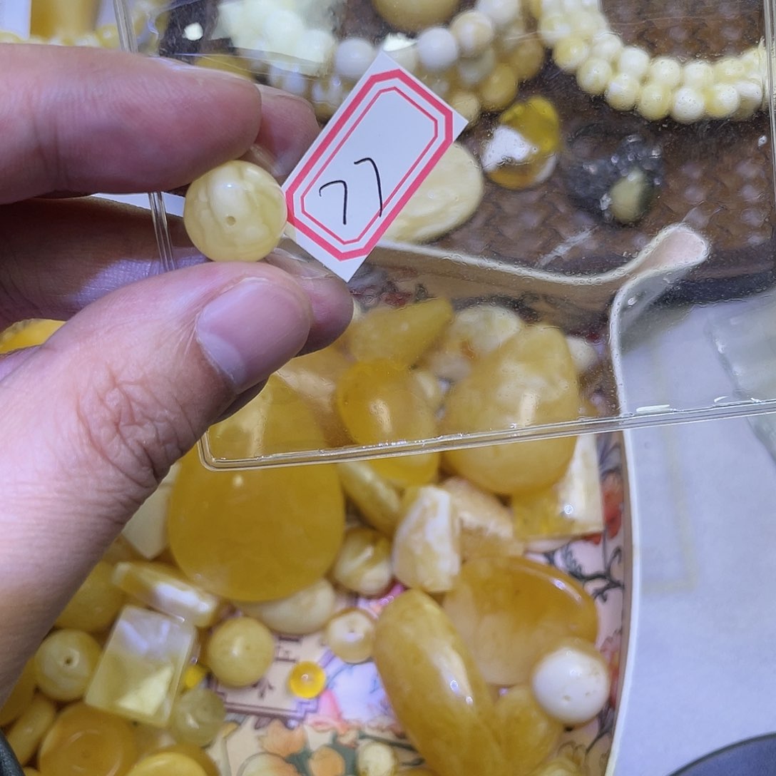 蜜蜡珠宝奇石未镶嵌12m瑕疵单珠