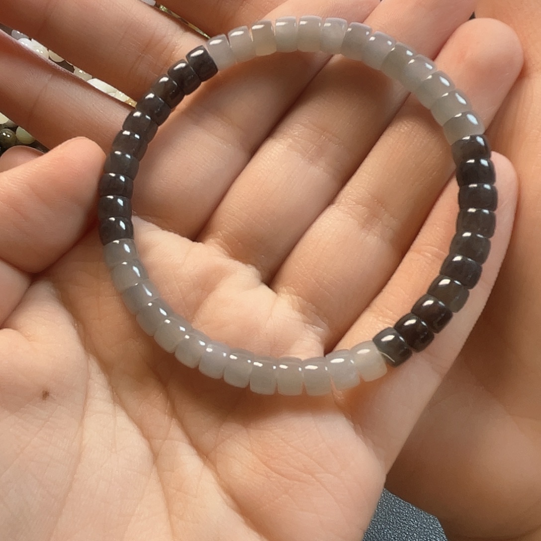 和田玉未镶嵌手链烟紫药片 6mm