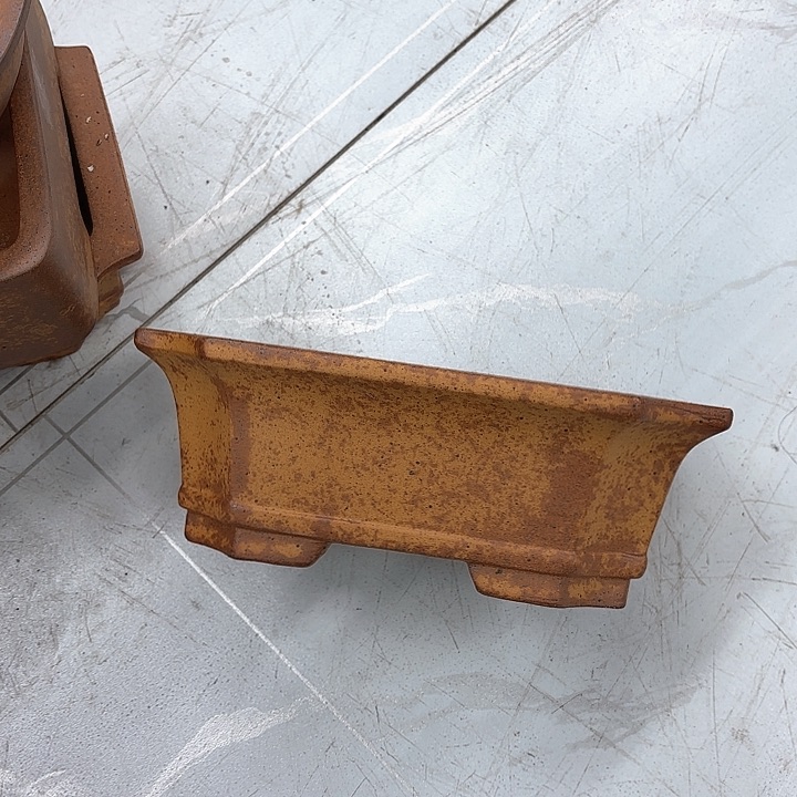 紫砂花盆紫砂的颜色很好看呀