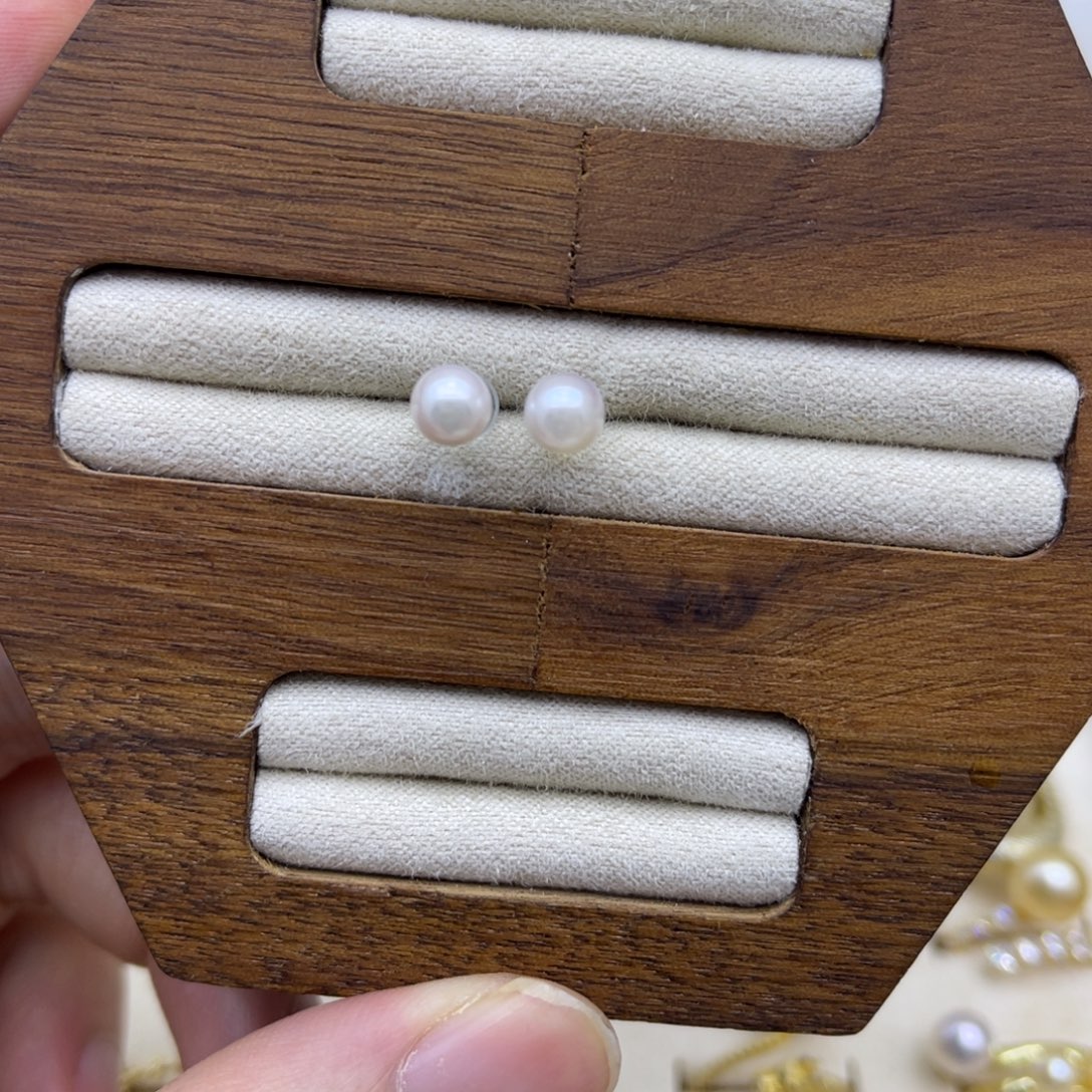 银S925镶嵌海水珍珠耳饰