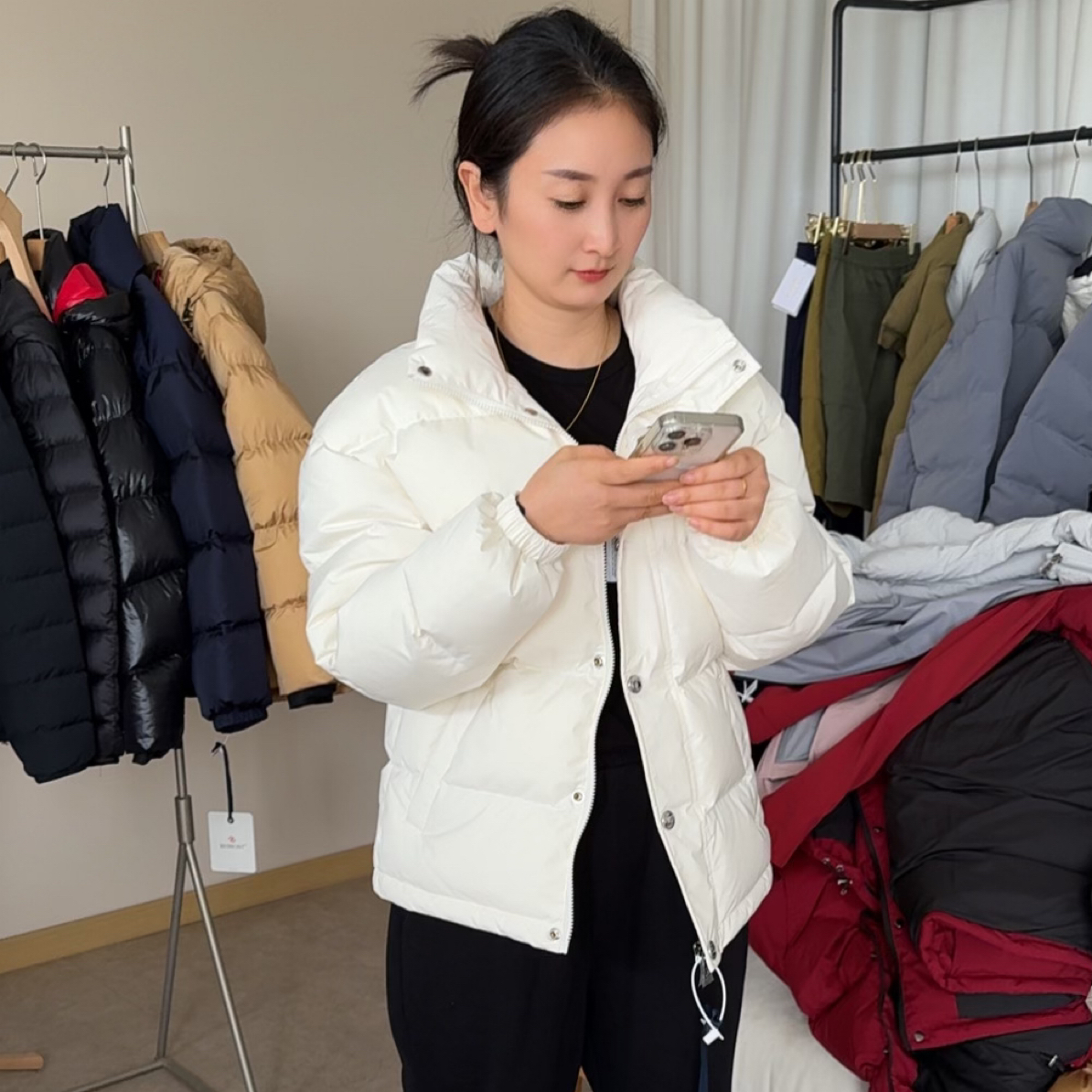 176款 女款立领宽松版 索罗娜面料 中厚羽绒服