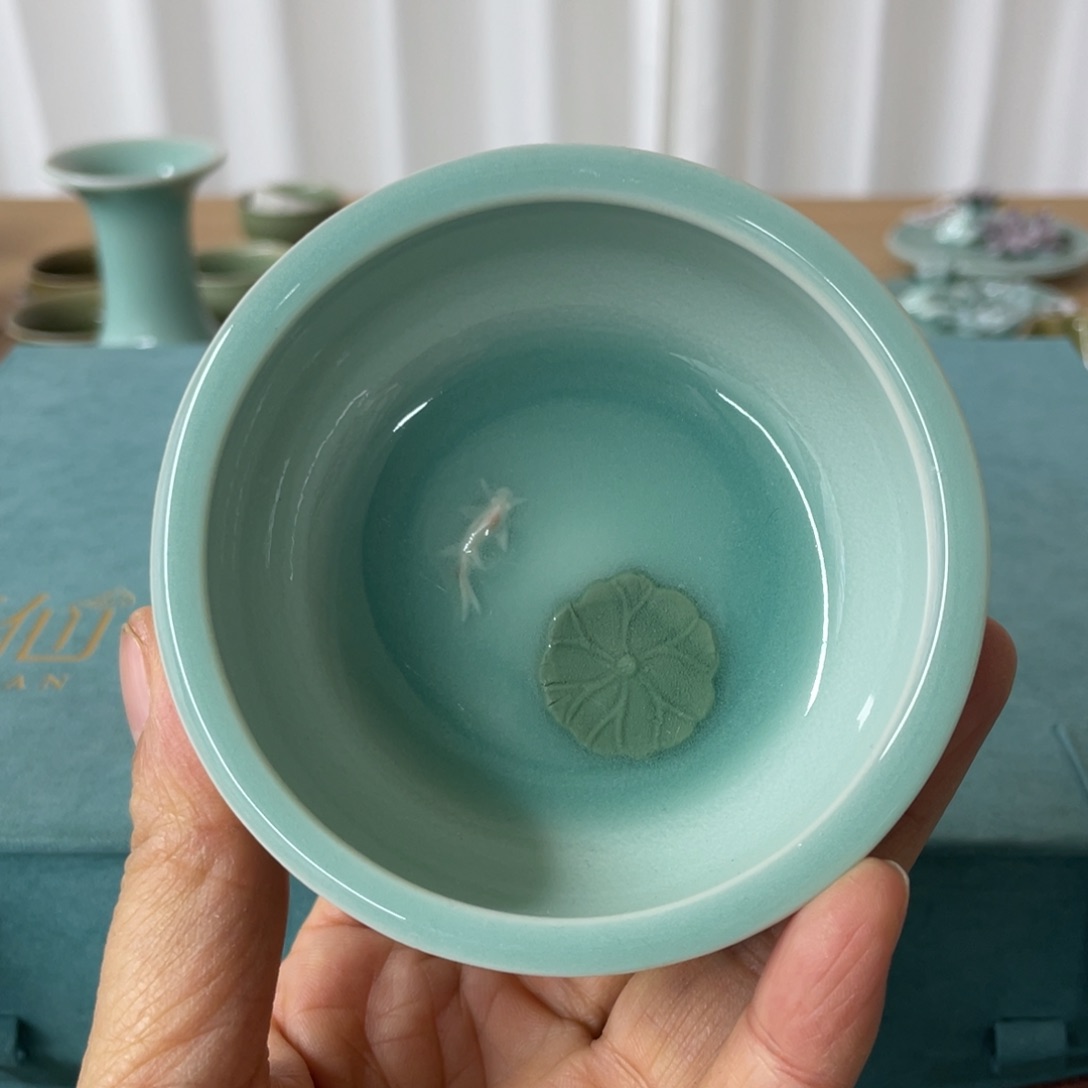 微瑕特价青瓷青瓷