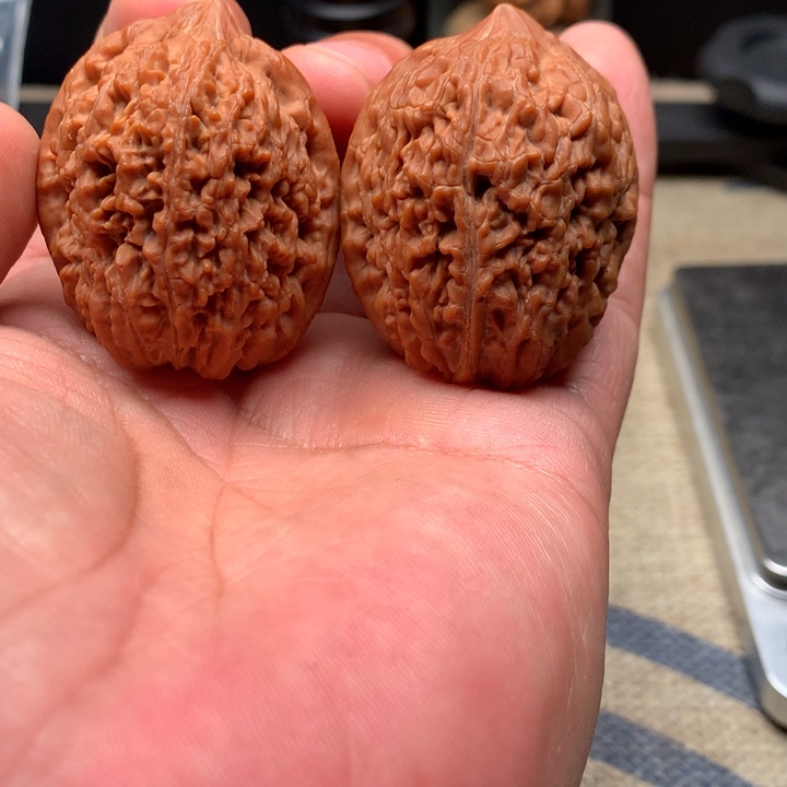 吊坠桃核大蒜头好看