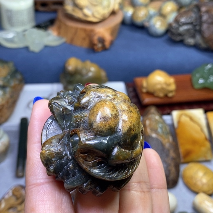 岫岩河磨玉（透闪石质玉）小摆把件未镶嵌
