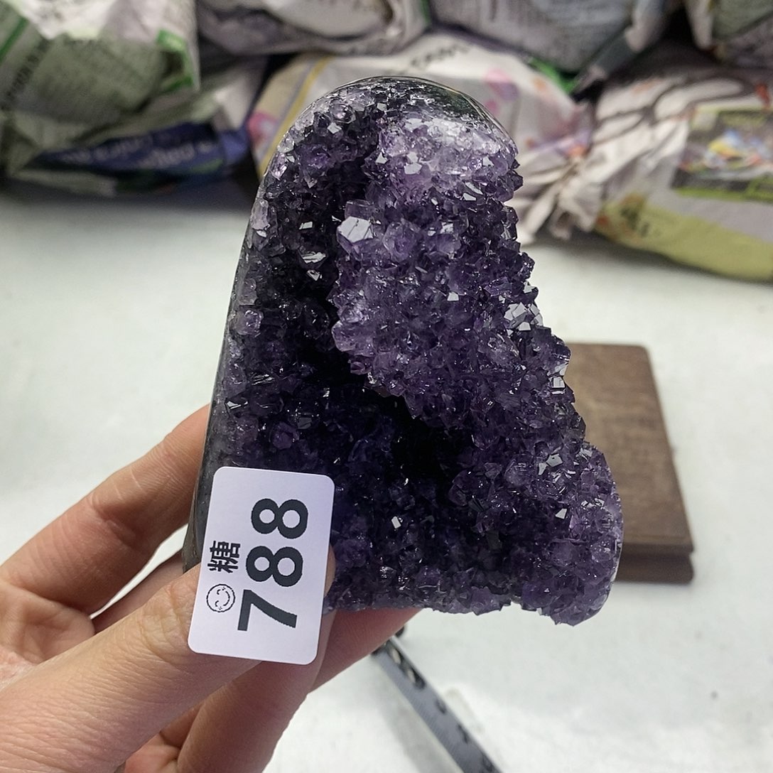 紫晶大型摆件（非配饰）未镶嵌