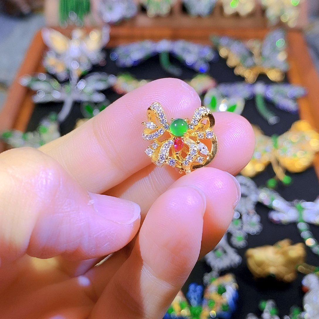 吊坠(不含链)银S925镶嵌翡翠