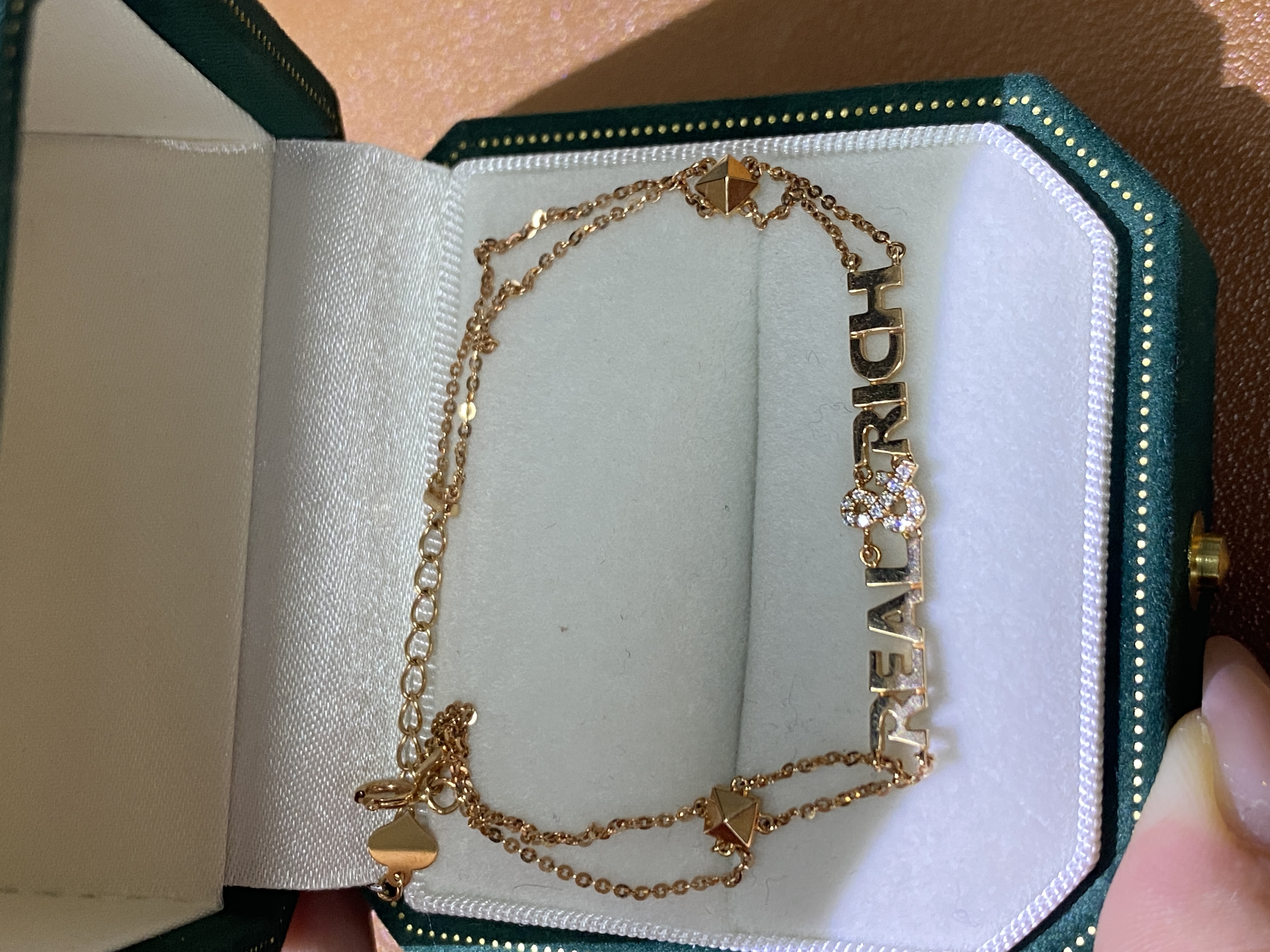 18K金黄天然钻石手链/带证书051725