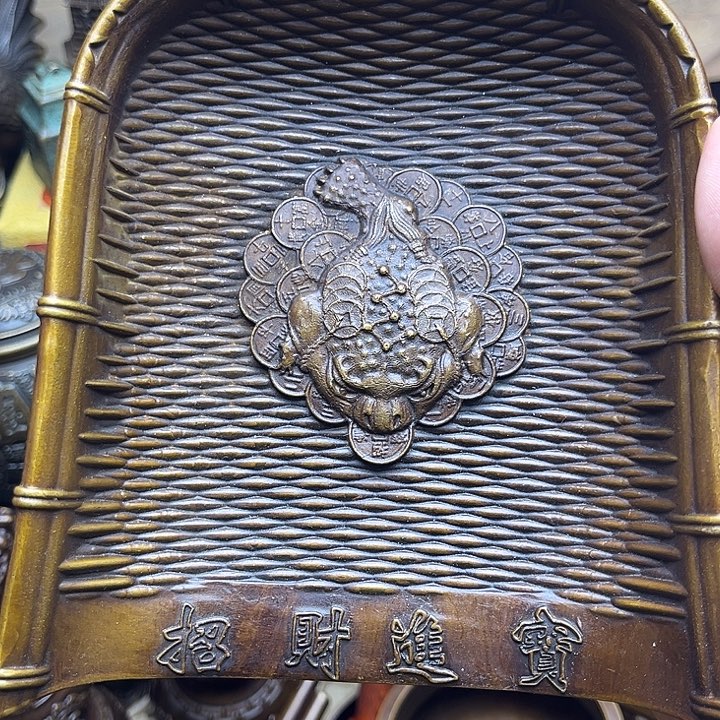 精美铜器点击下单