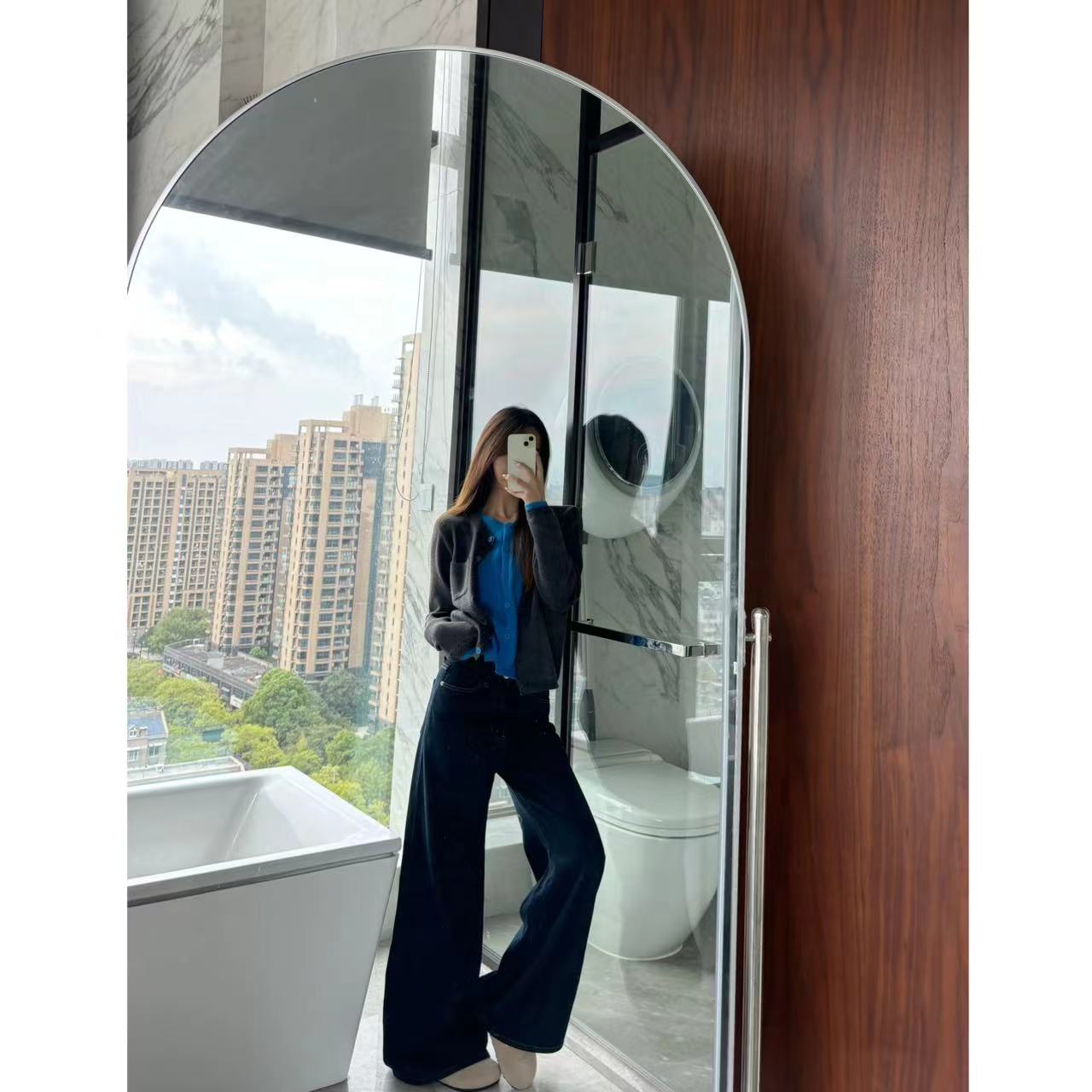 徐秋阳     层次美学  百搭时尚休闲设计感显瘦显白上衣YM158