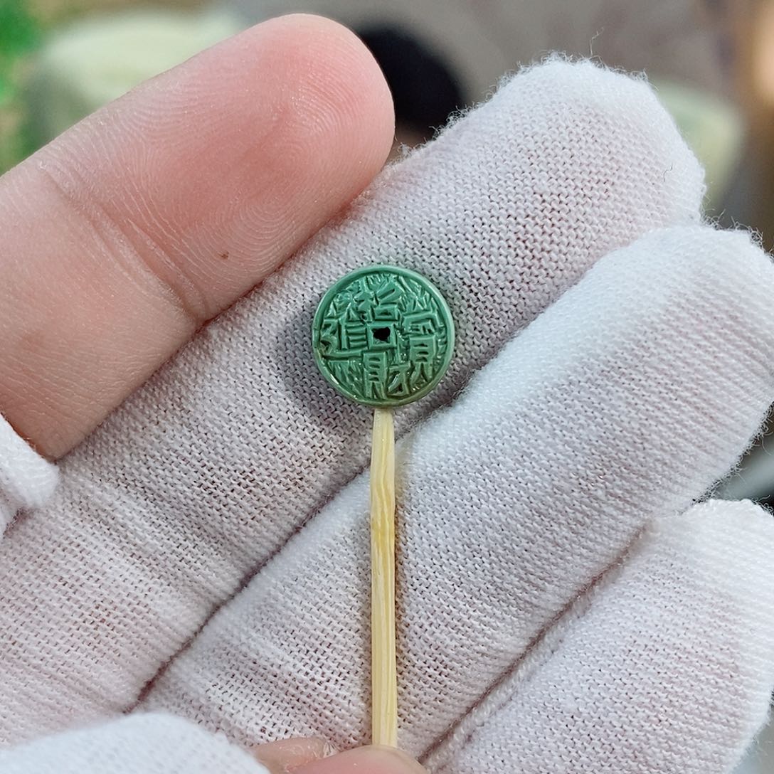 9K金镶嵌绿松石珠宝奇石