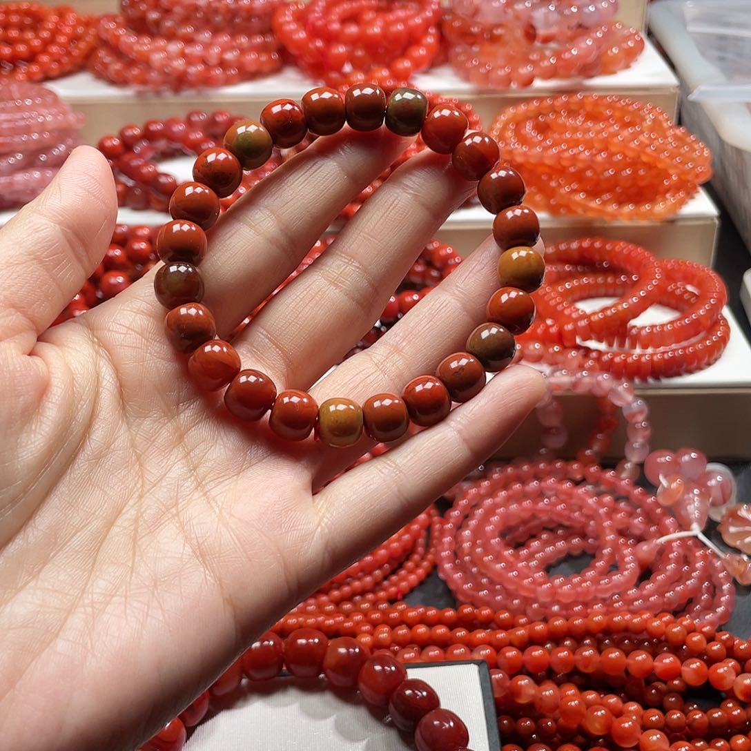 南红玛瑙未镶嵌手链