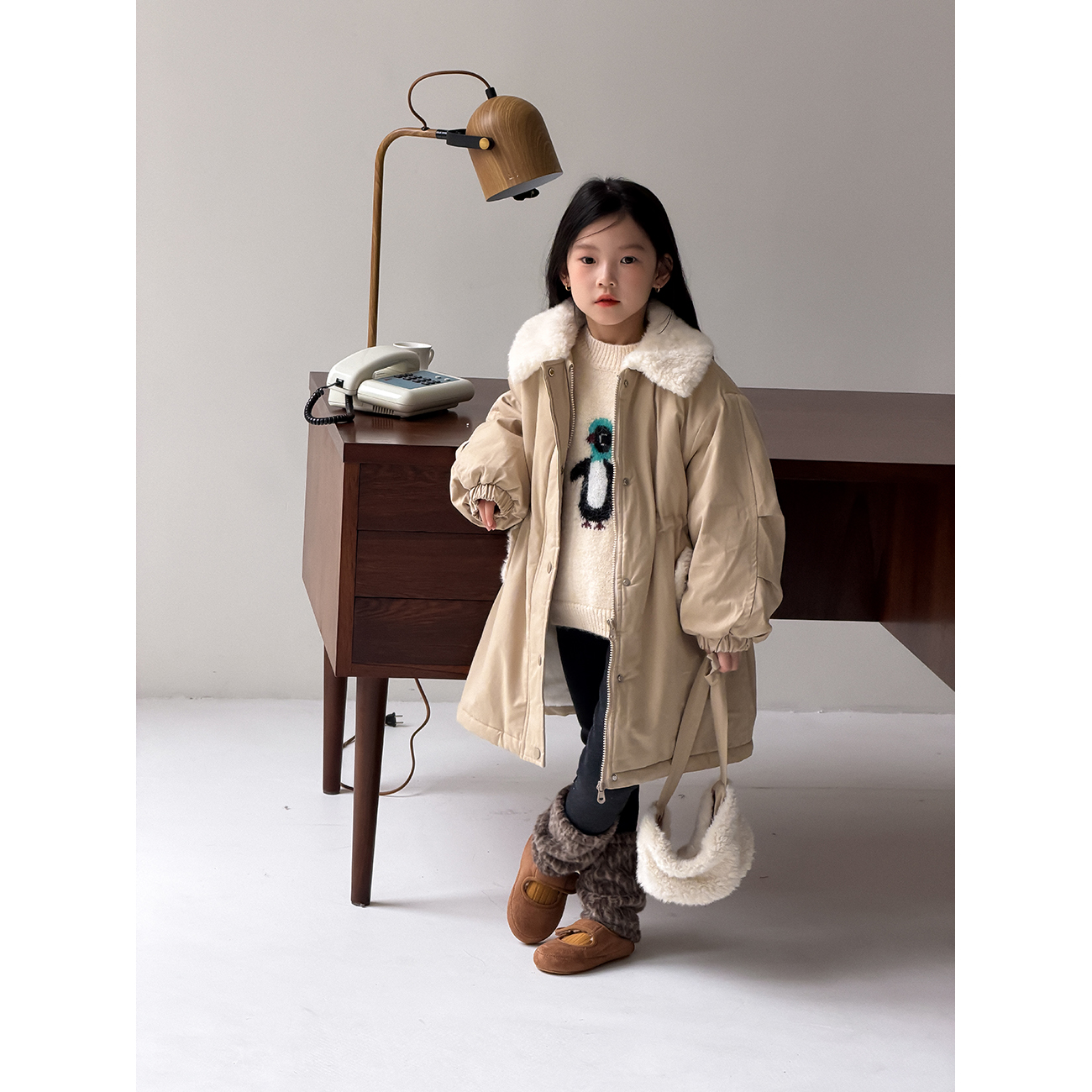 Harper kids 韩版儿童毛翻领抽绳中长款棉风衣配包包 H25A851060