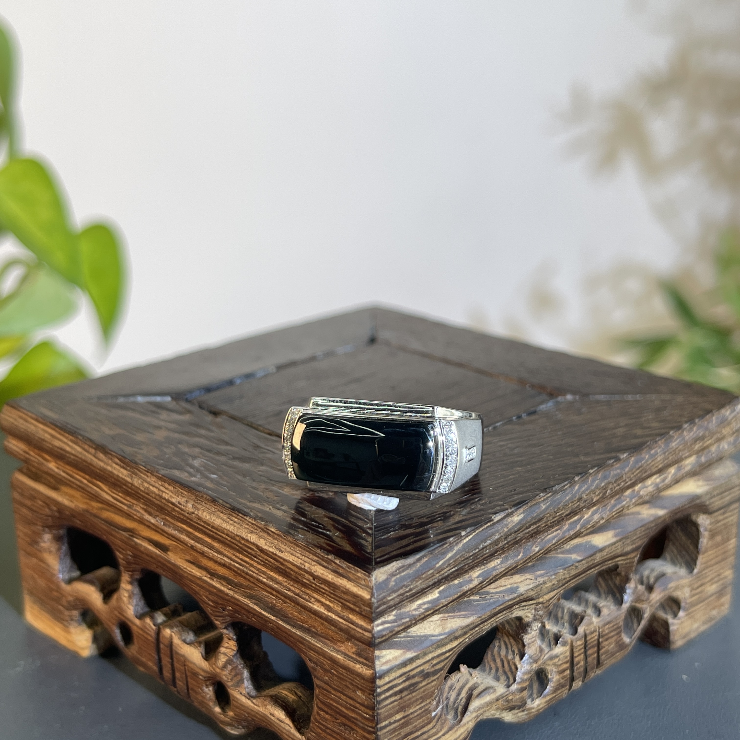 JXW17-206 黑色天然翡翠A货 黑-18K含钻镶嵌戒指