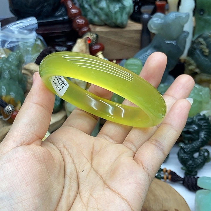 岫玉未镶嵌手镯57.4口径