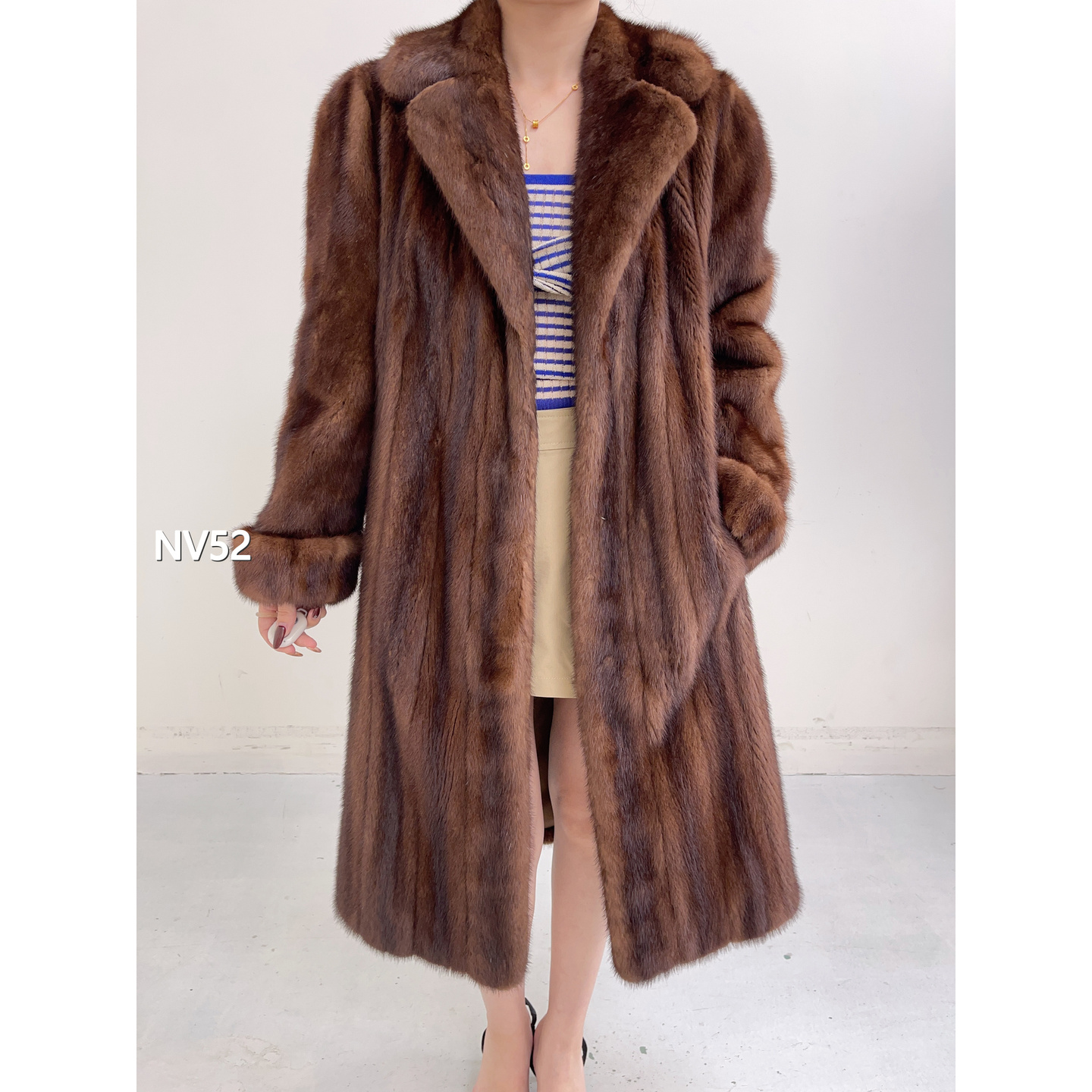 【NV52】M 蜜茶棕长款全抽貂皮女（肩42胸104衣104袖58）20052