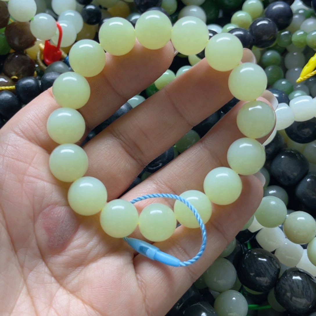 和田玉手链未镶嵌