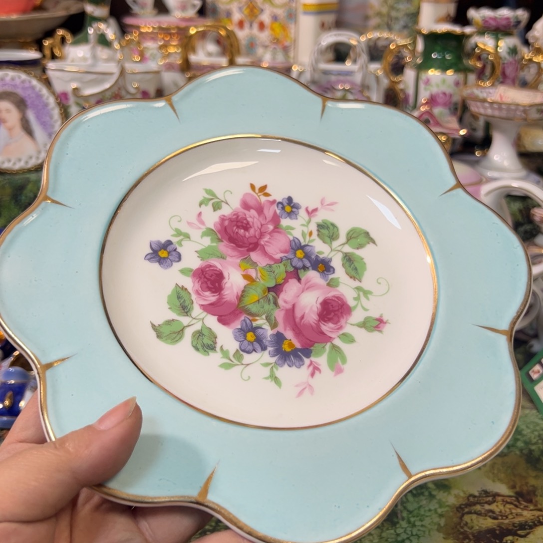 摆件鹿与海陶瓷家居用品有限公司