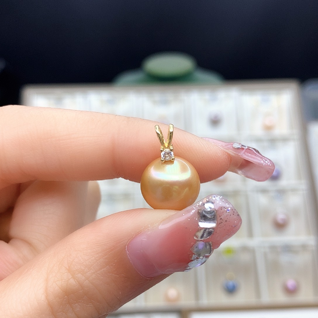 淡水珍珠颈饰合金