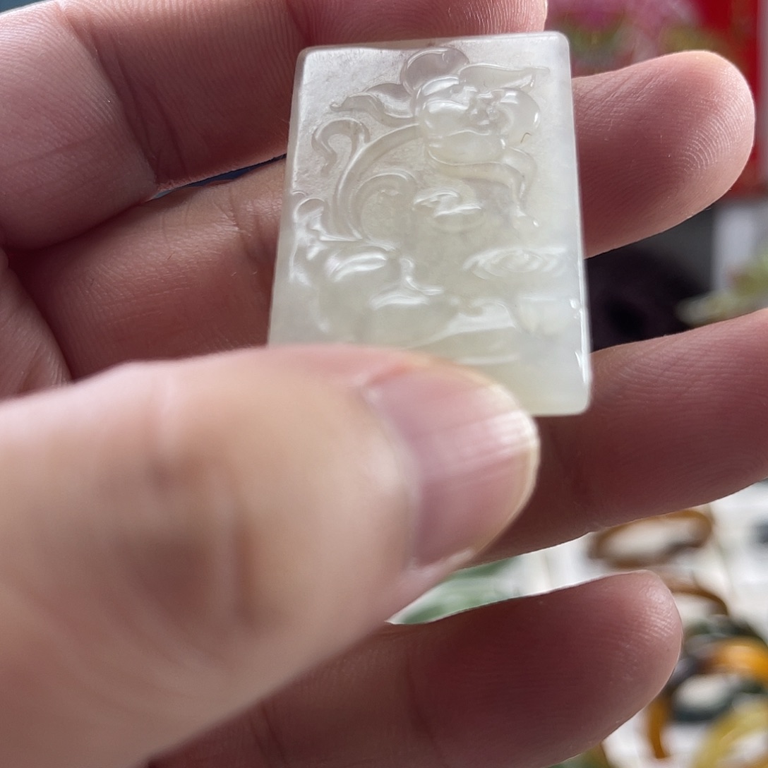 未镶嵌蛇纹石玉手链挂件