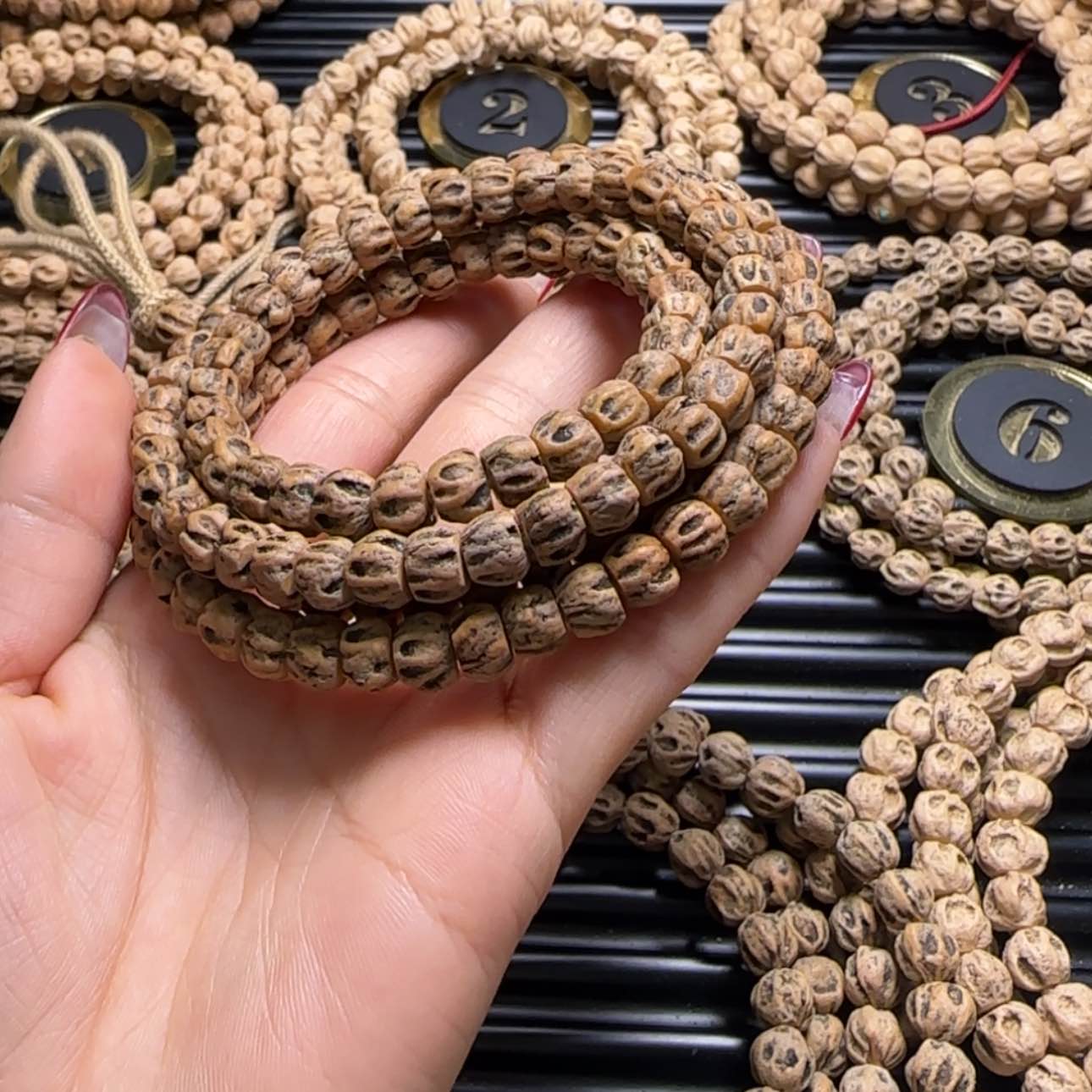 【闪购商品】柏香籽/百香籽吊坠栖*地