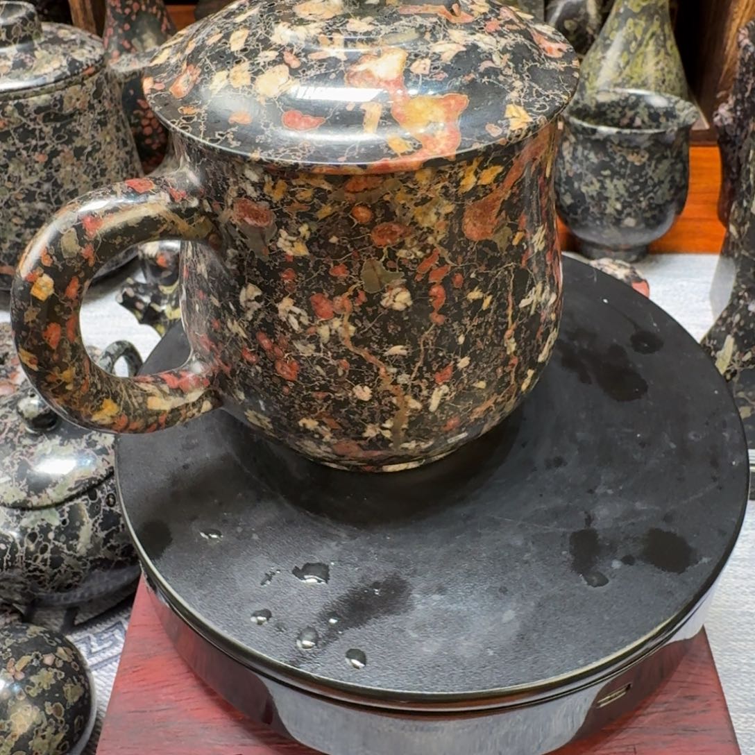 心*朗梅花玉精品办公杯