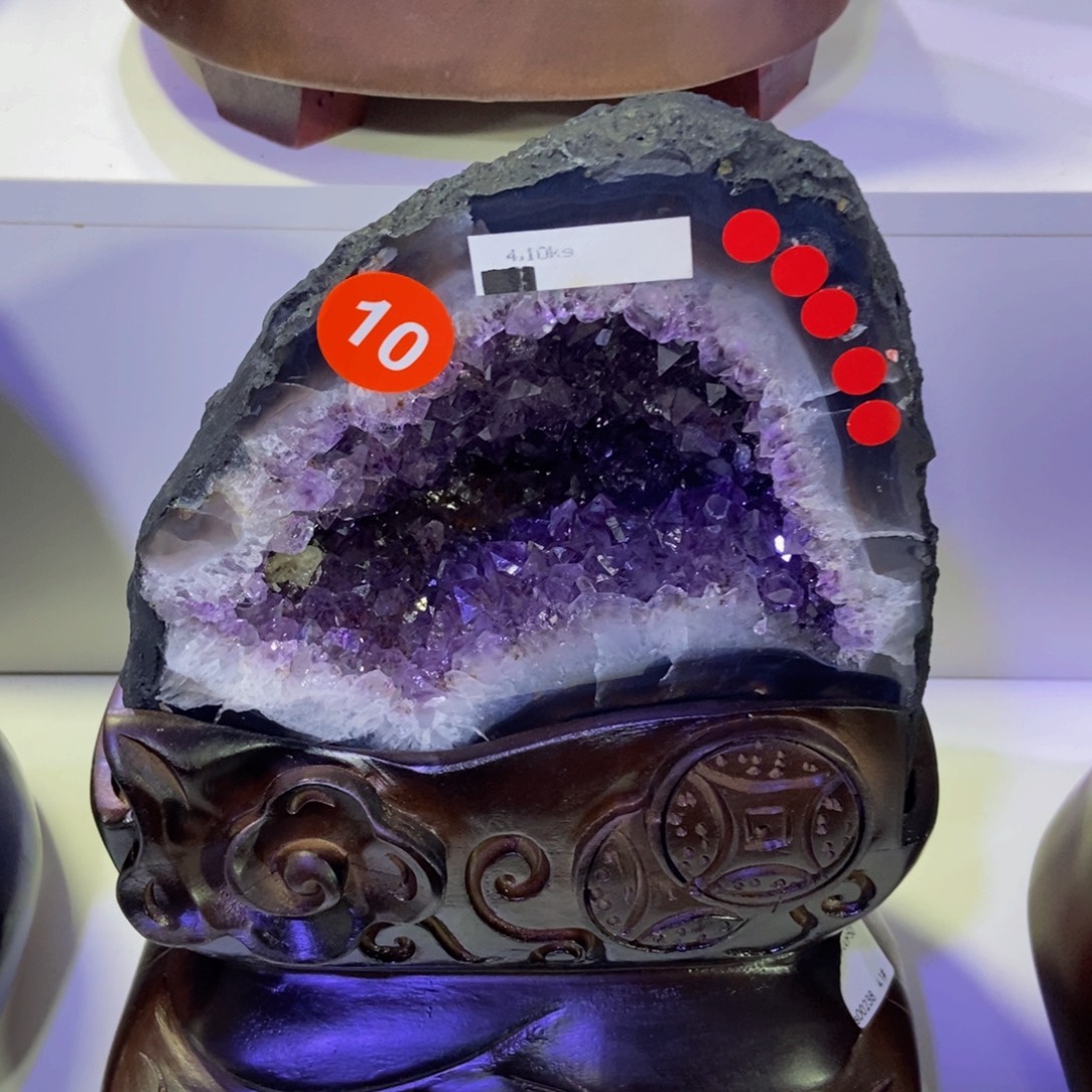 未镶嵌水晶大型摆件（非配饰）