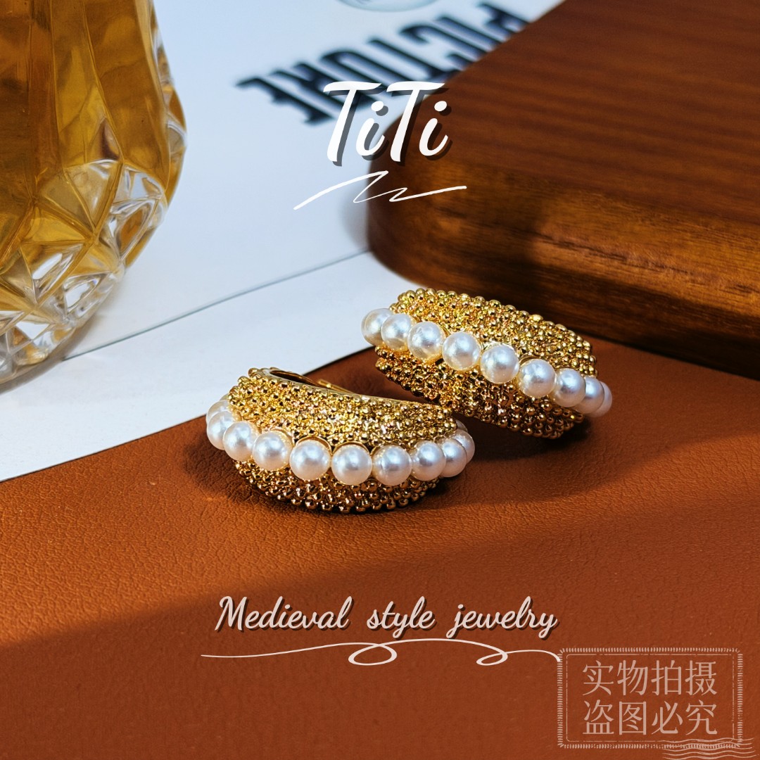 铜合金耳饰 HL085【TITI专属】法式温柔C形高级感中古风耳圈