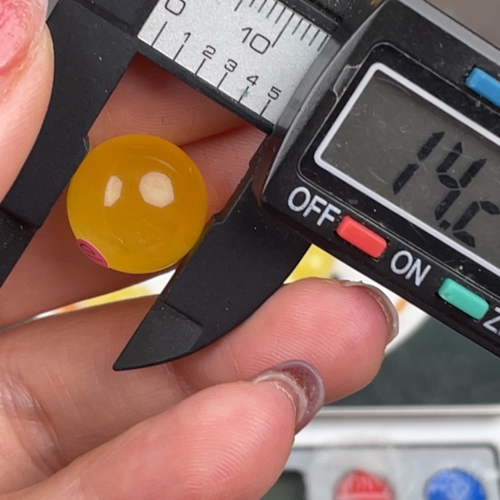 琥珀裸石未镶嵌微瑕1267