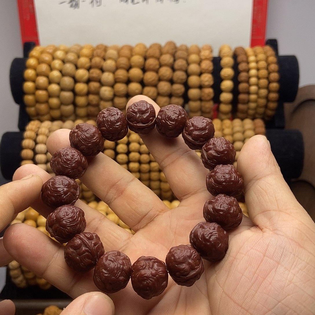 面***团猴头核桃手串猴头手串，机刷三条