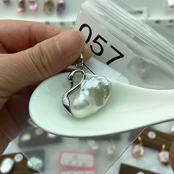 淡水珍珠颈饰银S925镶嵌