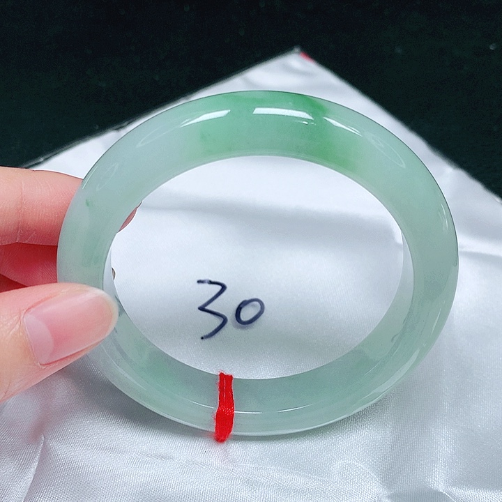 翡翠未镶嵌手镯翡翠手镯未镶嵌