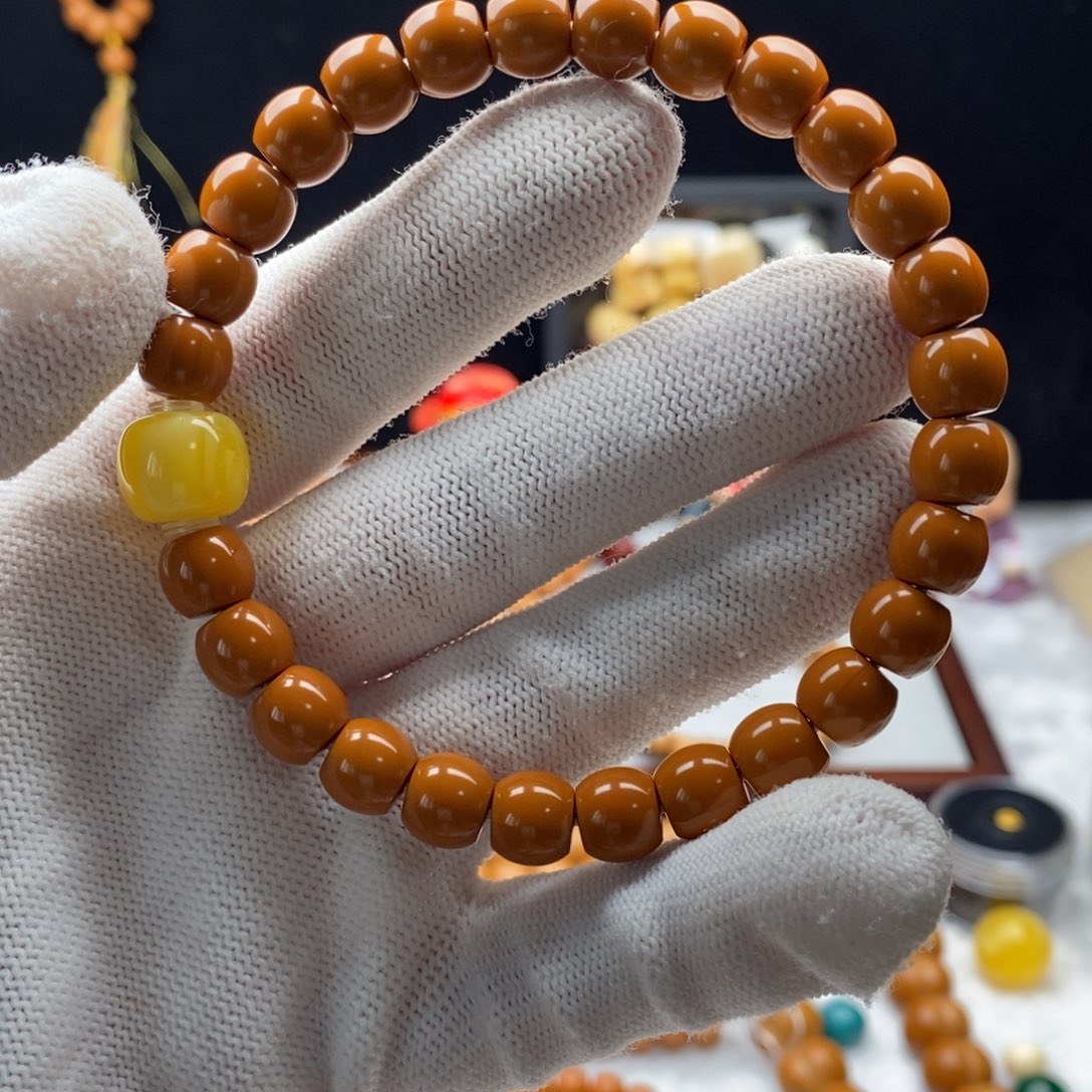 丹***伟吊坠猴头核桃猴头核桃