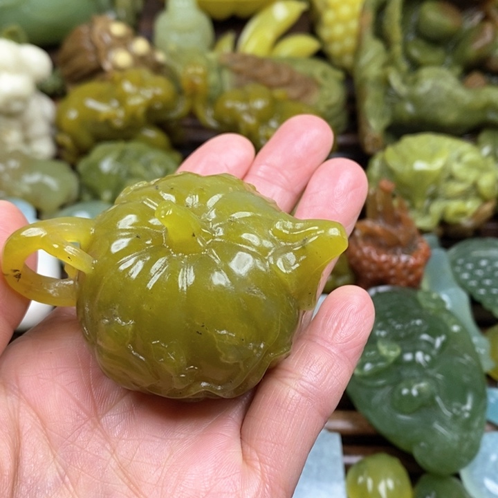 蛇纹石玉未镶嵌手把