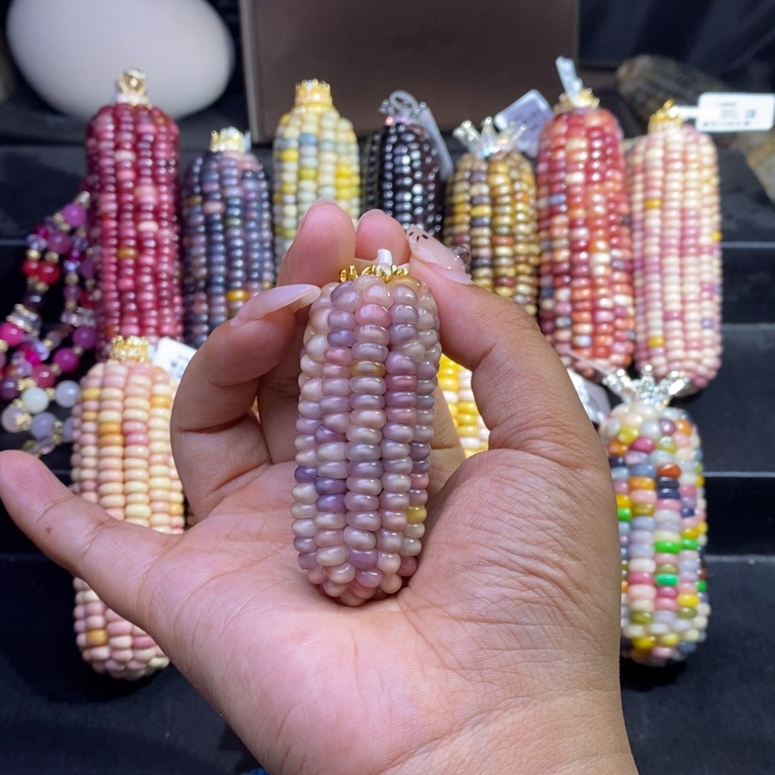 玉虾*.文玩玉米粉紫色