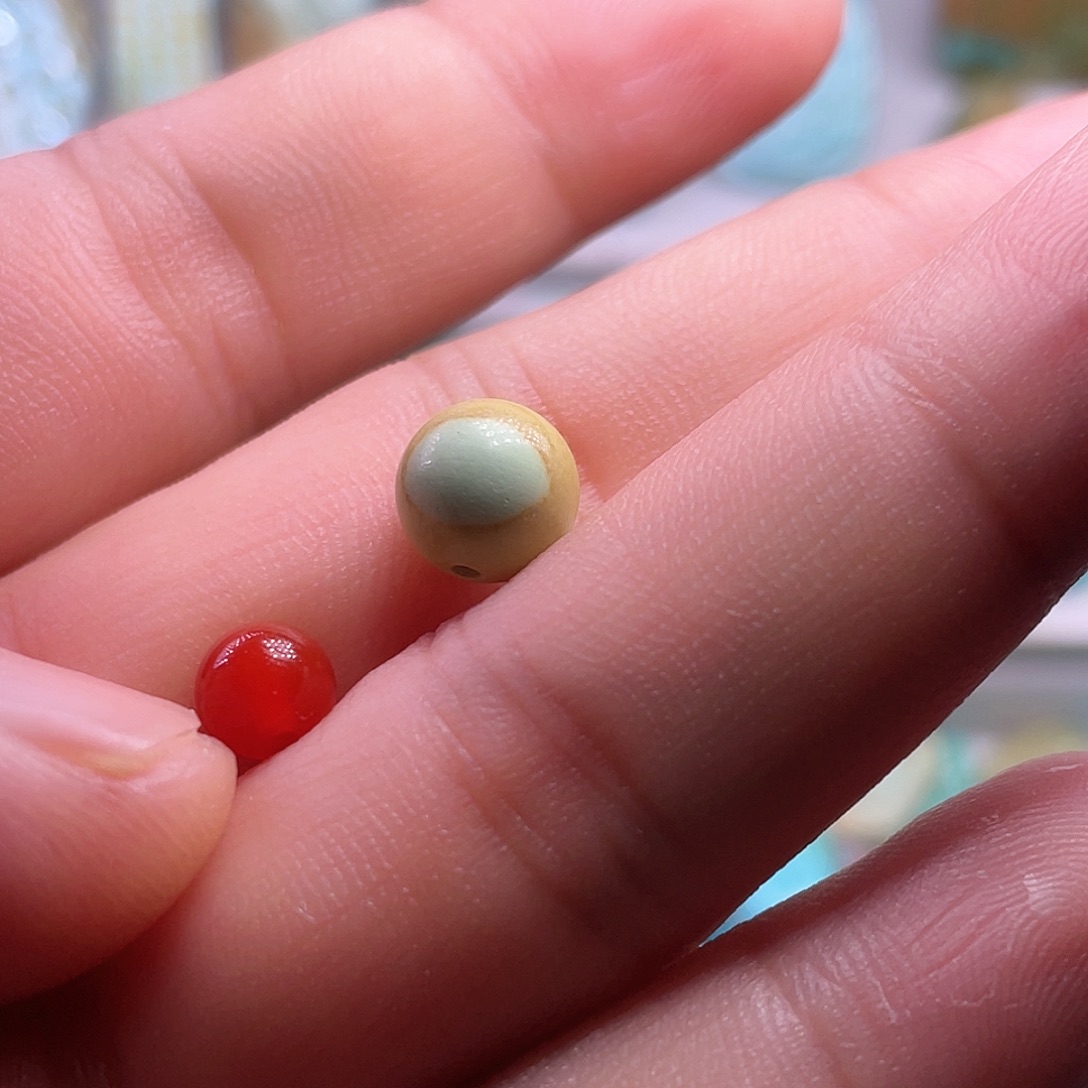 南红玛瑙未镶嵌颈饰