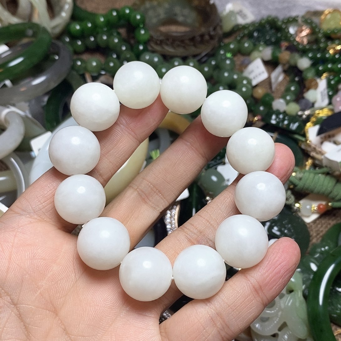 和田玉手链未镶嵌