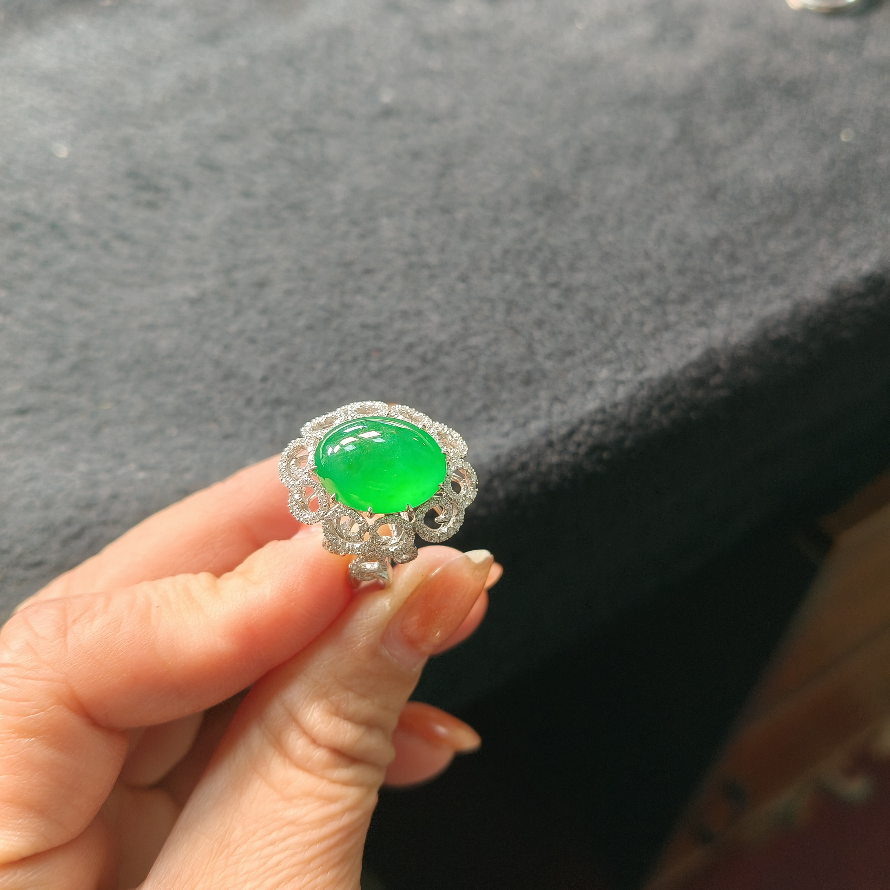 天然缅甸翡翠A货私人定制纯手工设计雕刻
