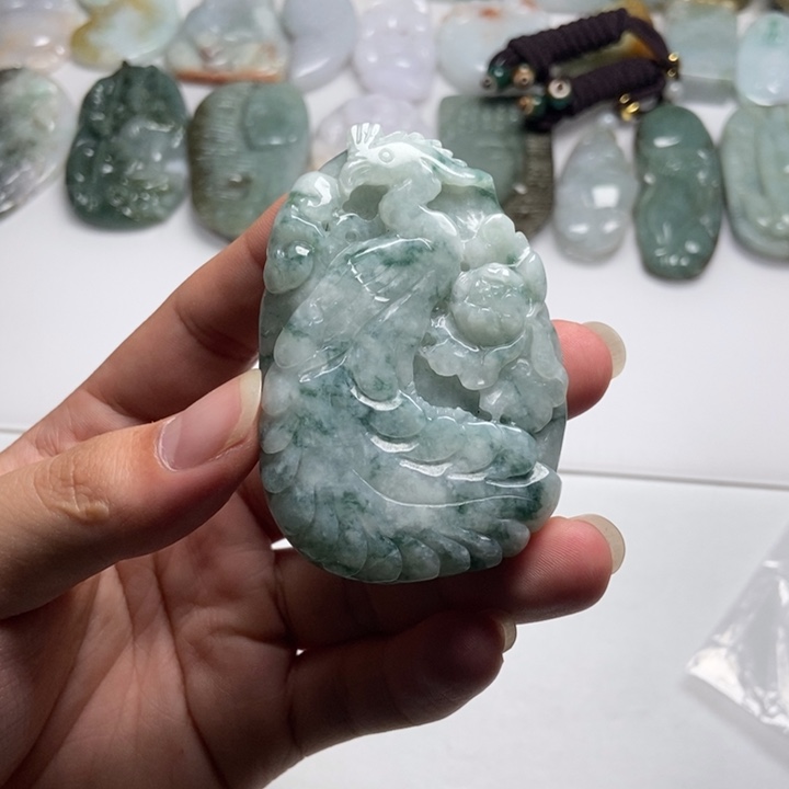 翡翠未镶嵌颈饰凤川牡丹24