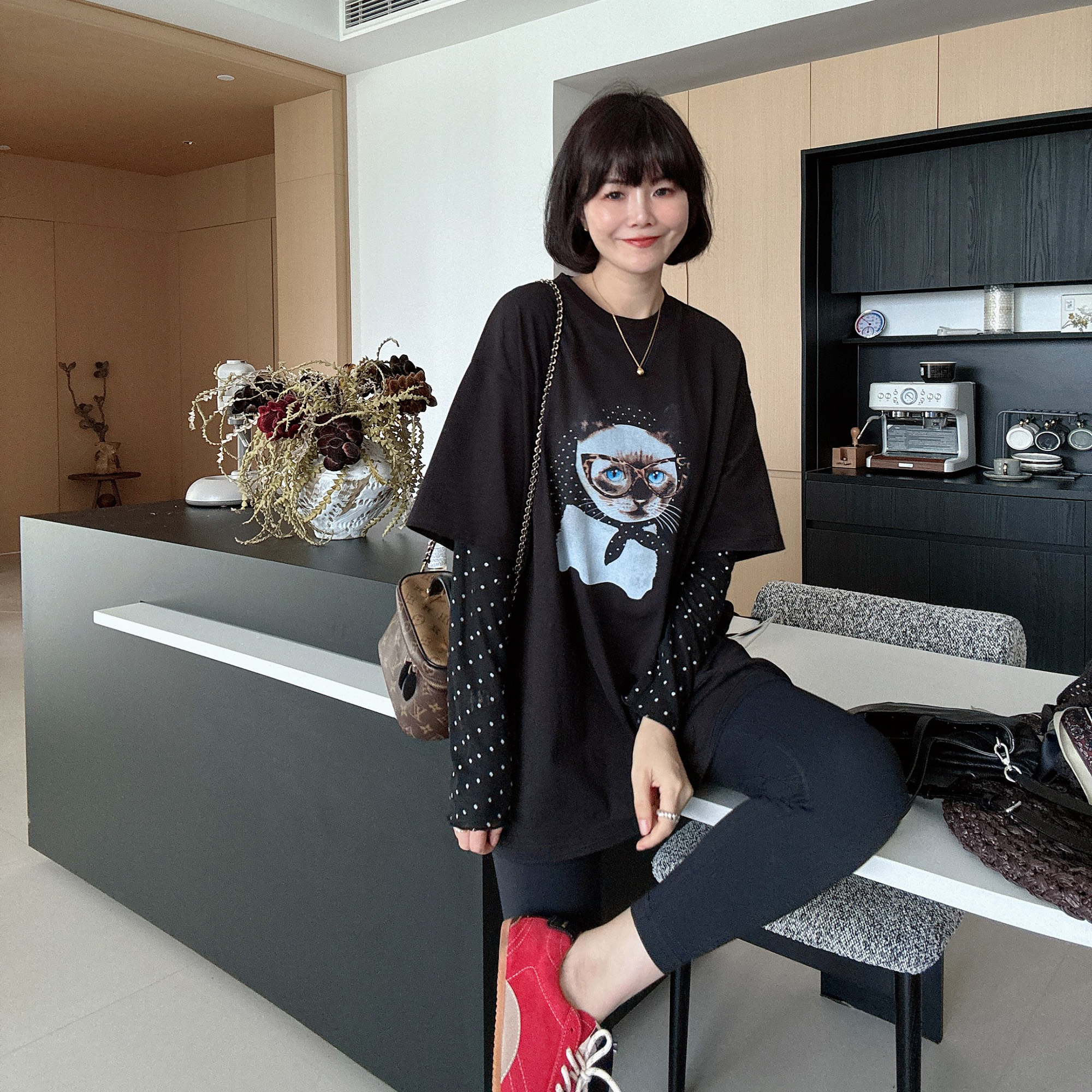 秋季节洋气卡通听话宽松百搭圆点袖子拼接假两件T恤