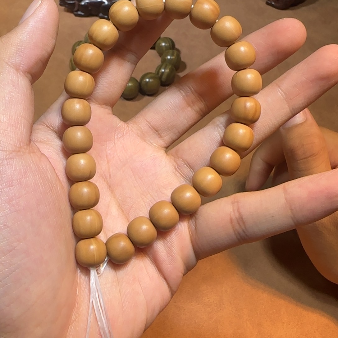 木猴头光珠。         9 10