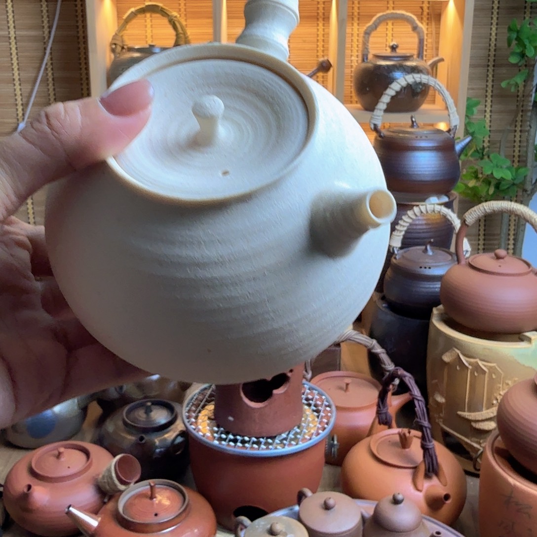 盾***足陶壶陶壶陶壶陶壶陶壶陶壶陶器