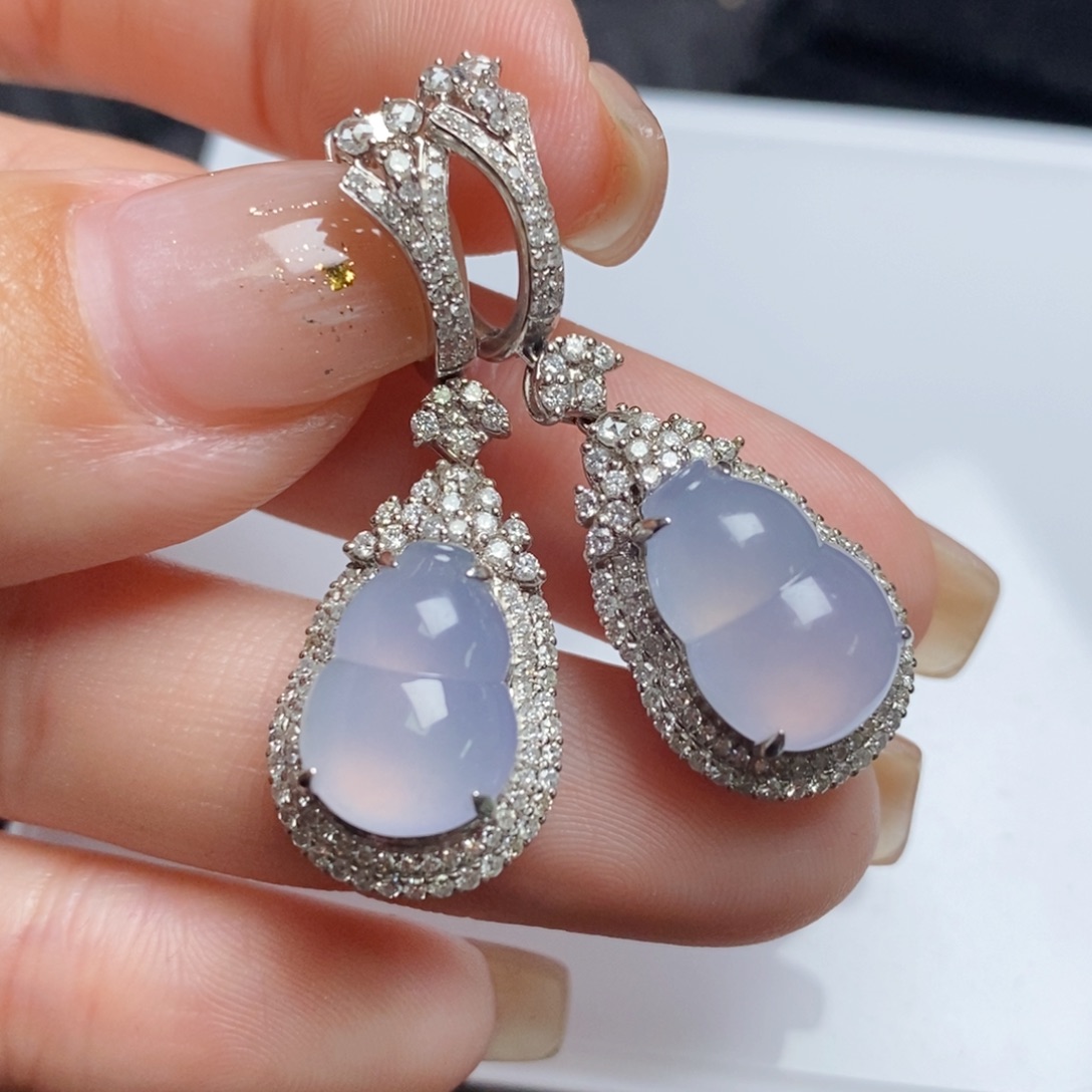 翡翠18K金镶嵌耳饰冰粉紫葫芦