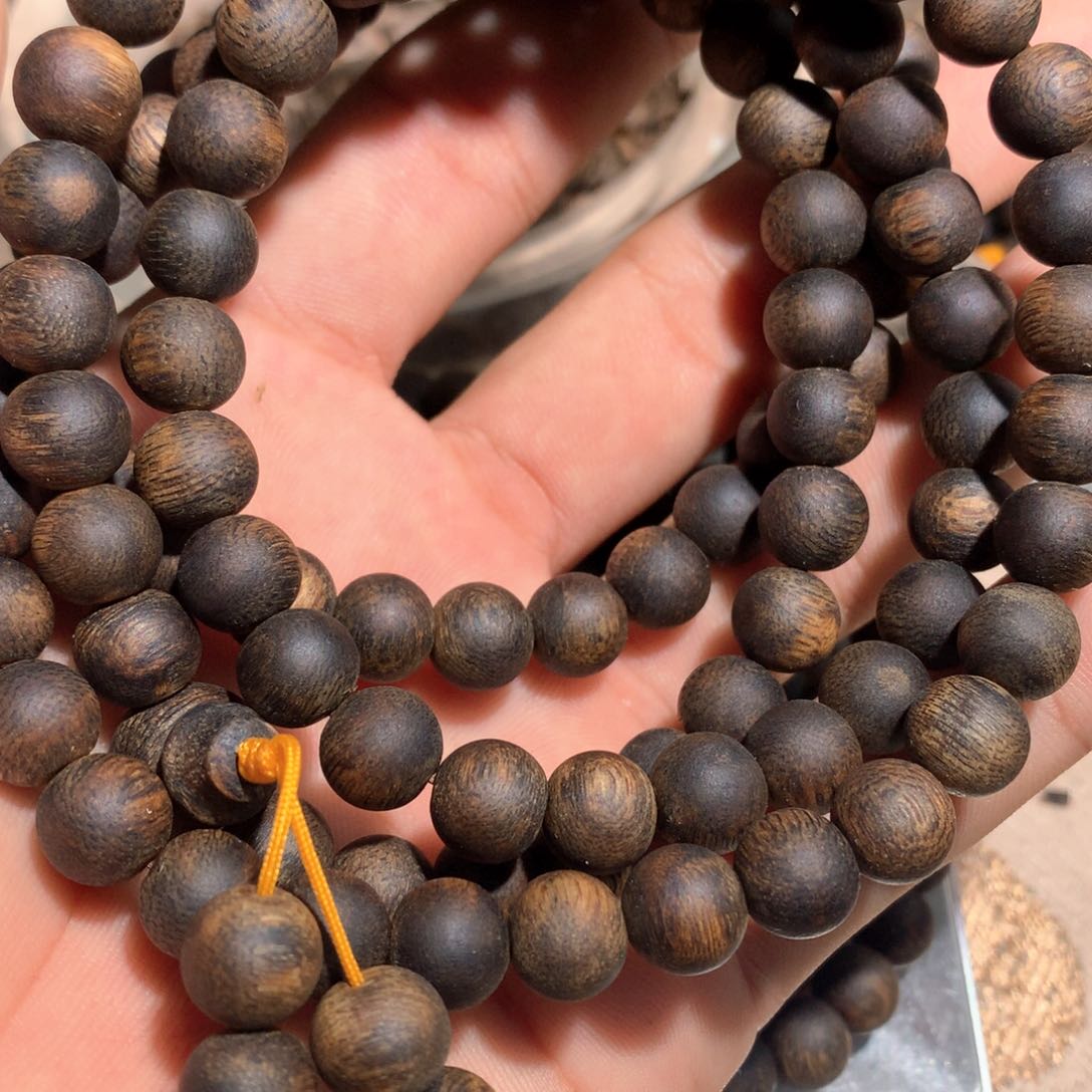 沉香手串用****3绿棋楠沉香手串09多圈