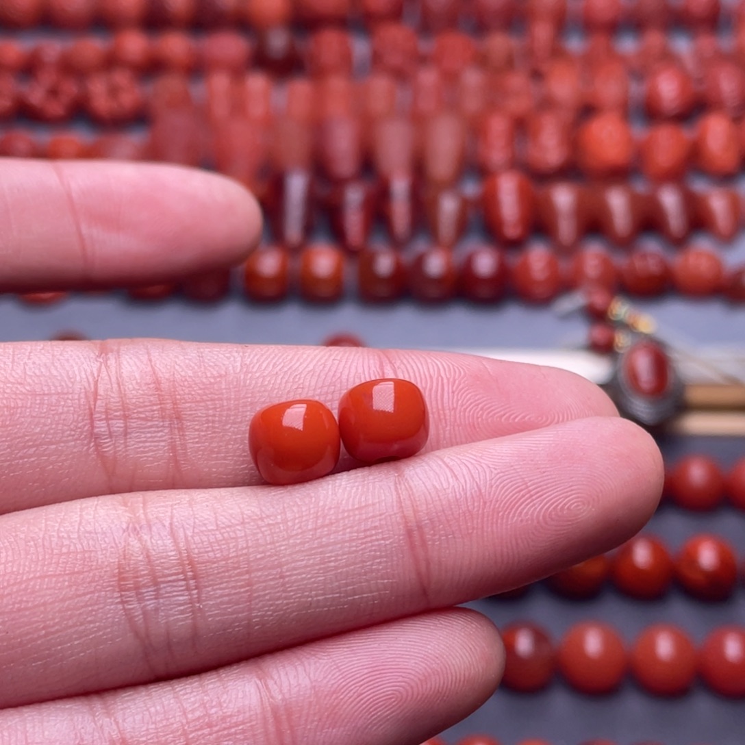 维***豆南红玛瑙未镶嵌其他W8瓦西柿子红老型珠一对微瑕