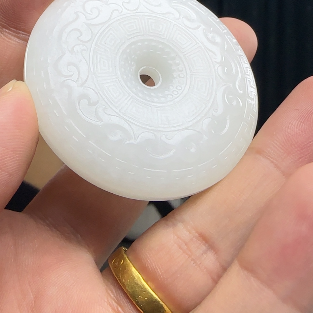 和田玉未镶嵌吊坠(不含链)