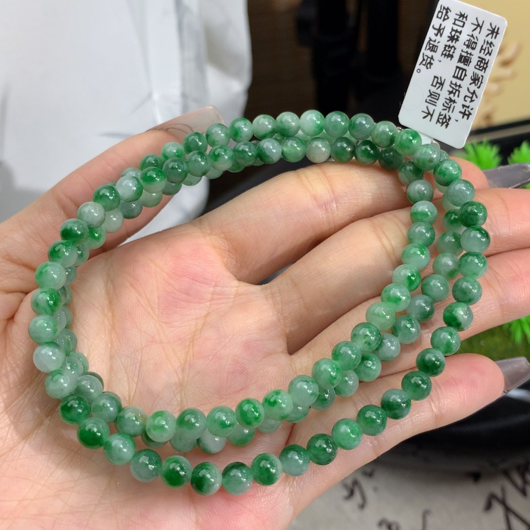 翡翠手链未镶嵌卡5胶润飘绿花项链